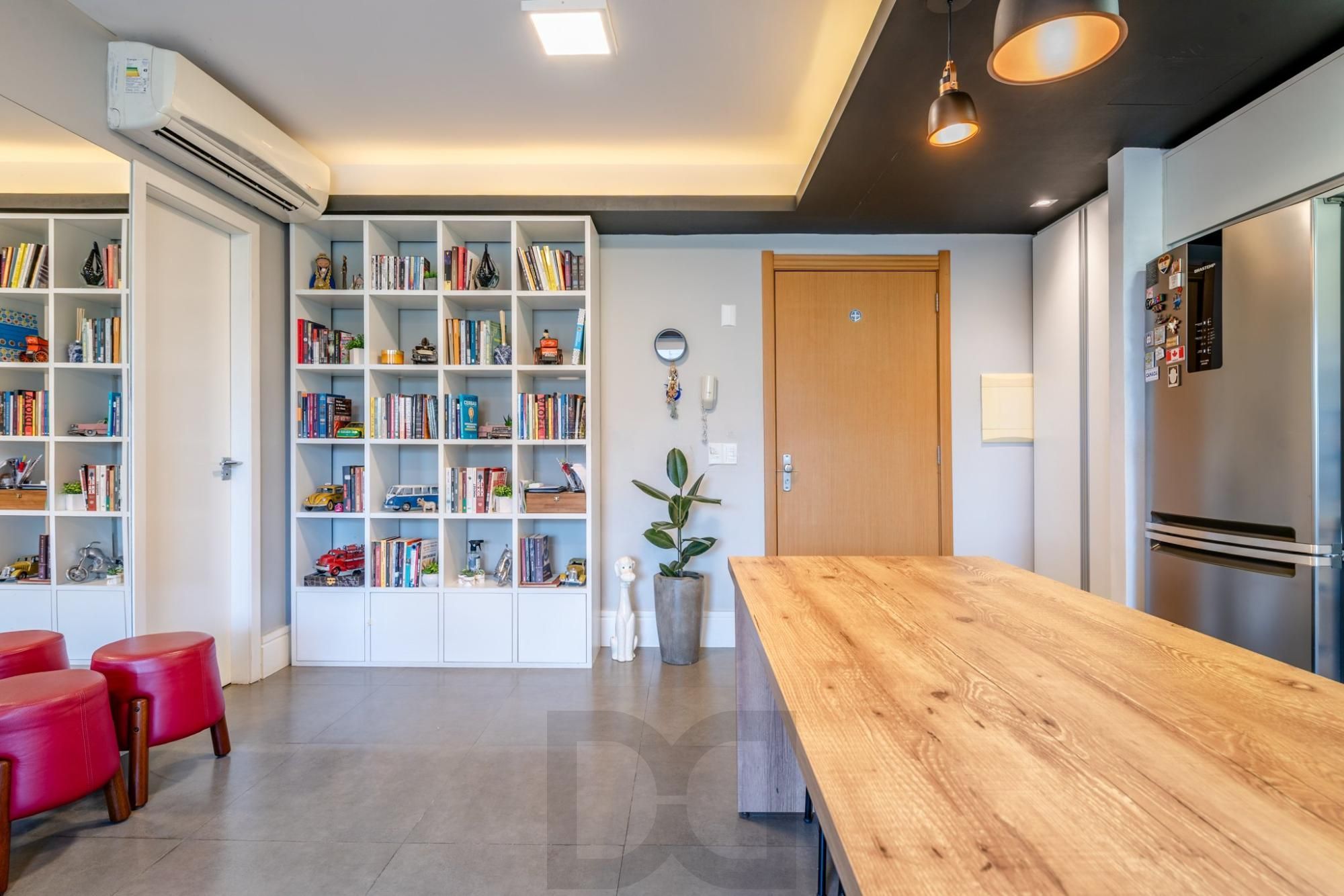 Apartamento de 1 dormitório á venda em Três Figueiras, Porto Alegre. — foto 6