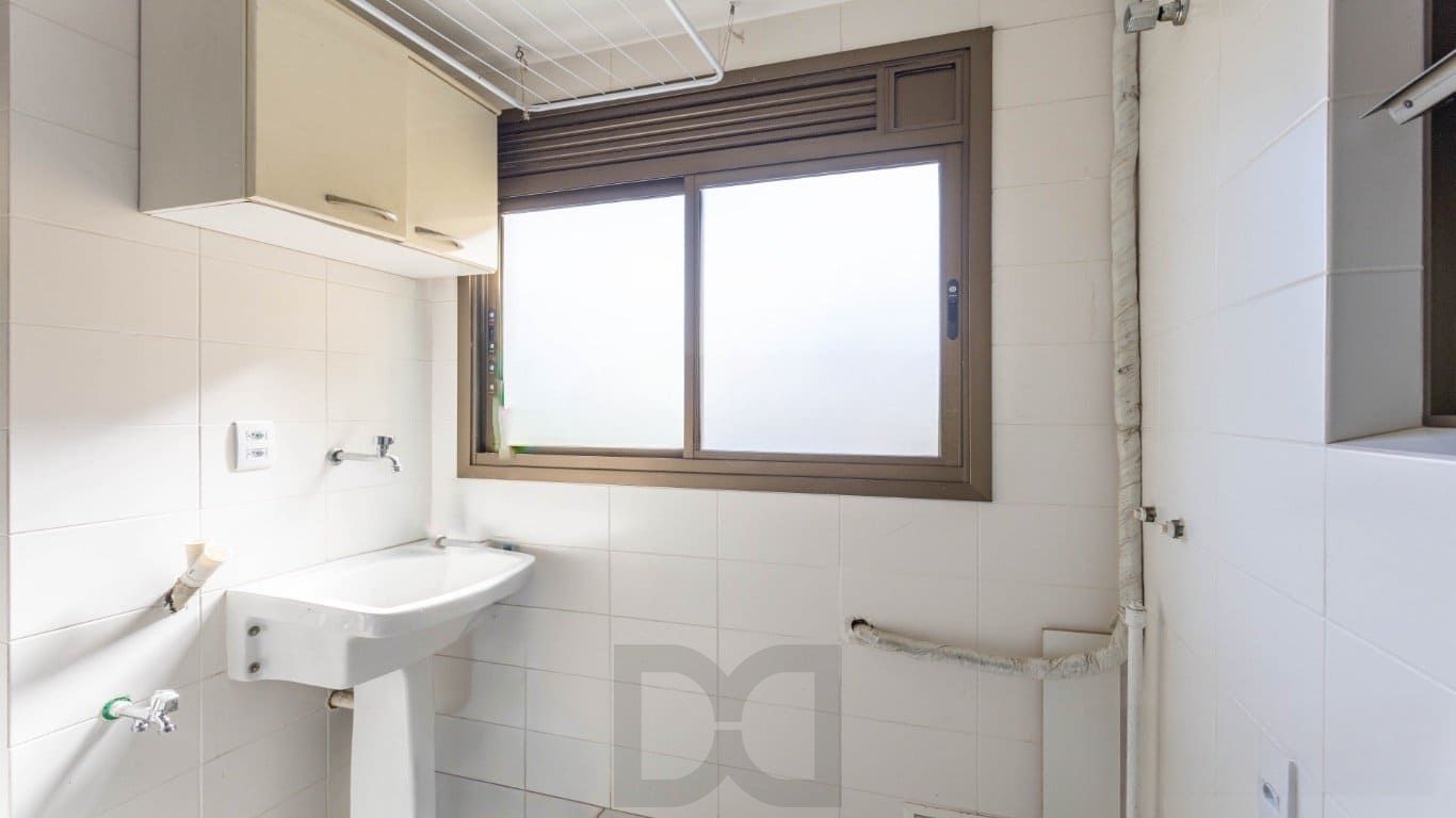Apartamento de 2 dormitorios à venda em Passo da Areia, Porto Alegre. — foto 14