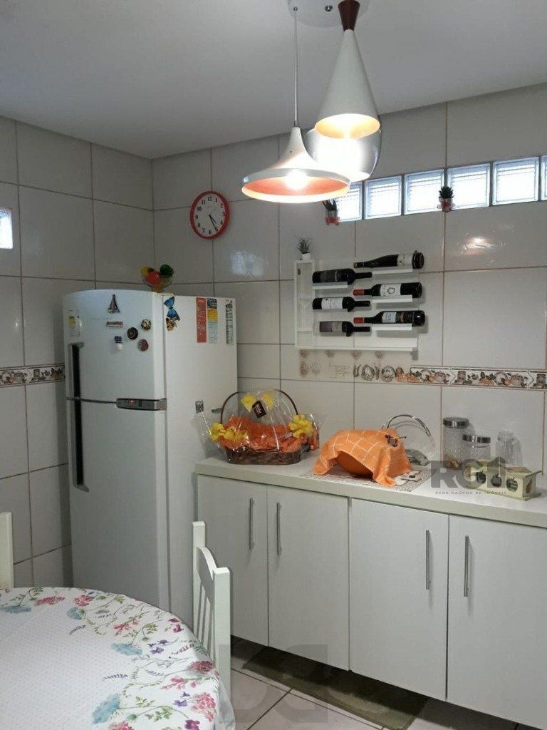 Casa 3 dormitórios à venda Rua São Joaquim, Glória - Porto Alegre — foto 2