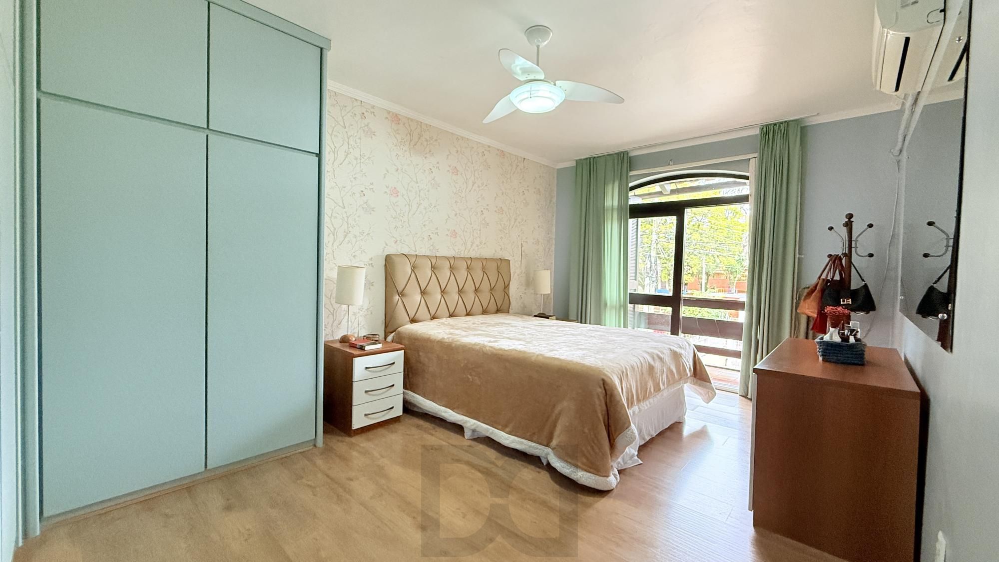 Casa para Venda - 260m², 4 dormitórios, sendo 1 suites, 4 vagas - Nonoai — foto 46