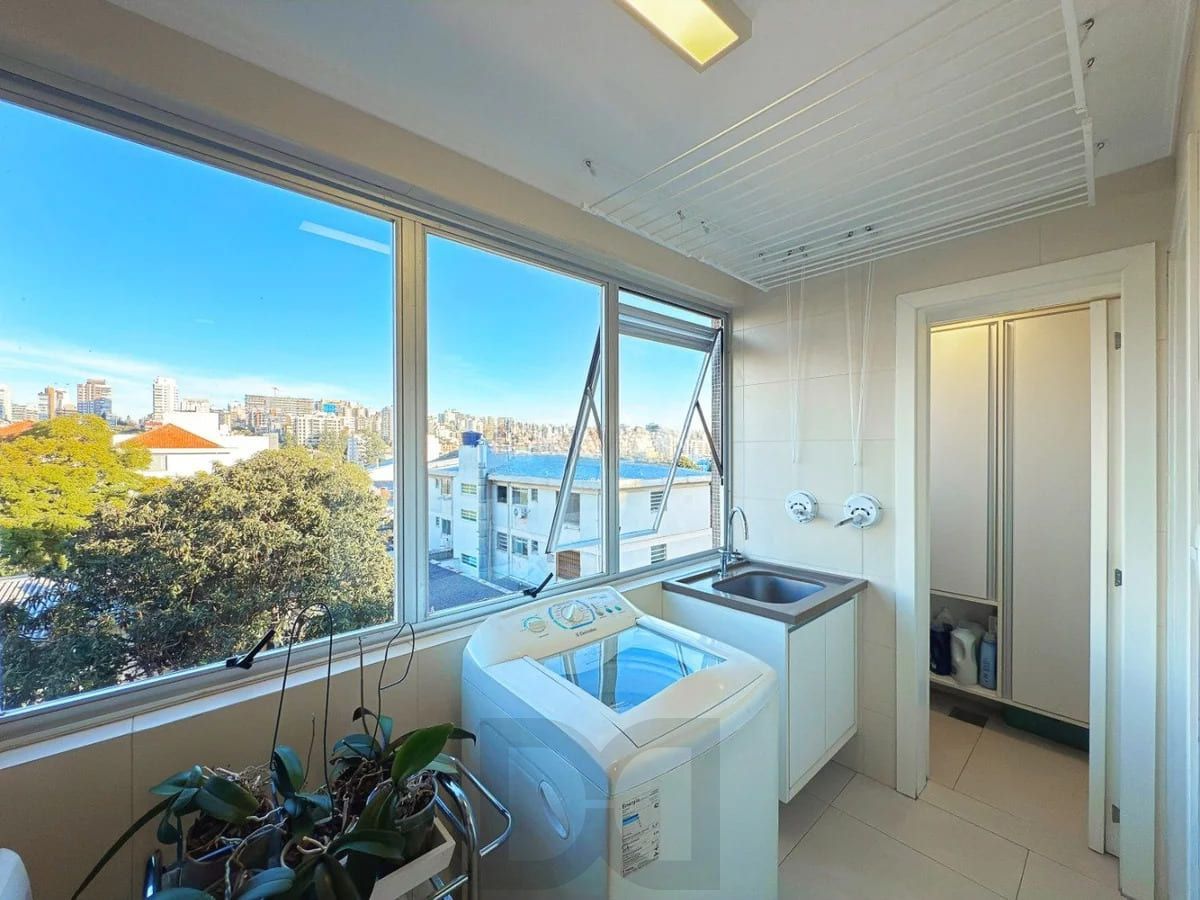 Apartamento de 3 dormitórios à venda em Bairro Auxiliadora, Porto Alegre. — foto 12