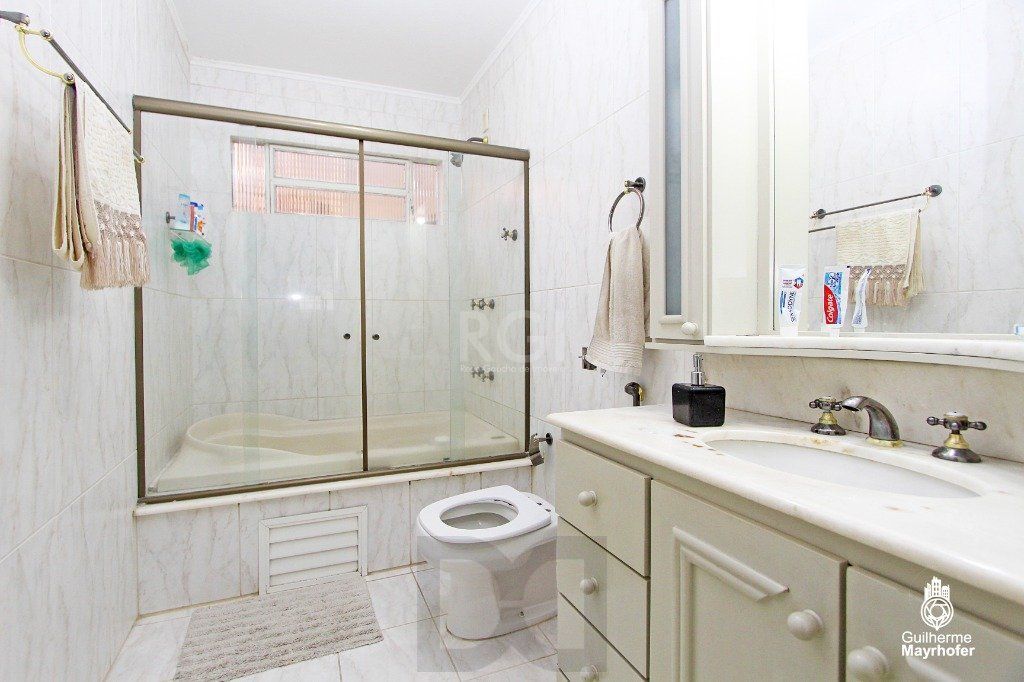 Casa para Venda - 215m², 3 dormitórios, sendo 1 suites, 3 vagas - Sarandi — foto 17