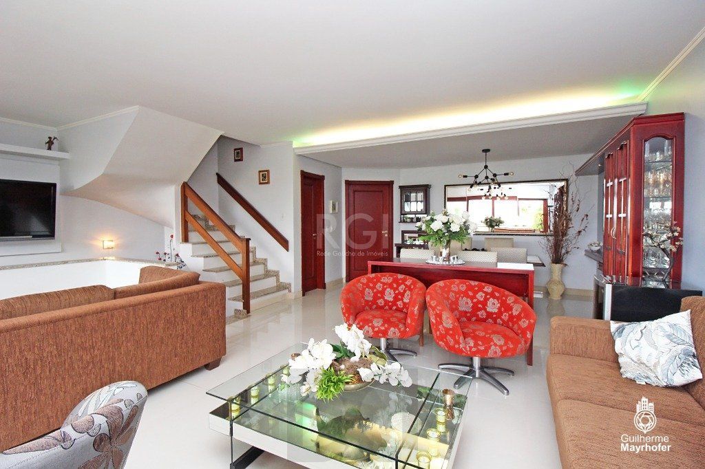 Casa Condominio para Venda - 324.7m², 3 dormitórios, sendo 1 suites, 4 vagas - Menino Deus — foto 4