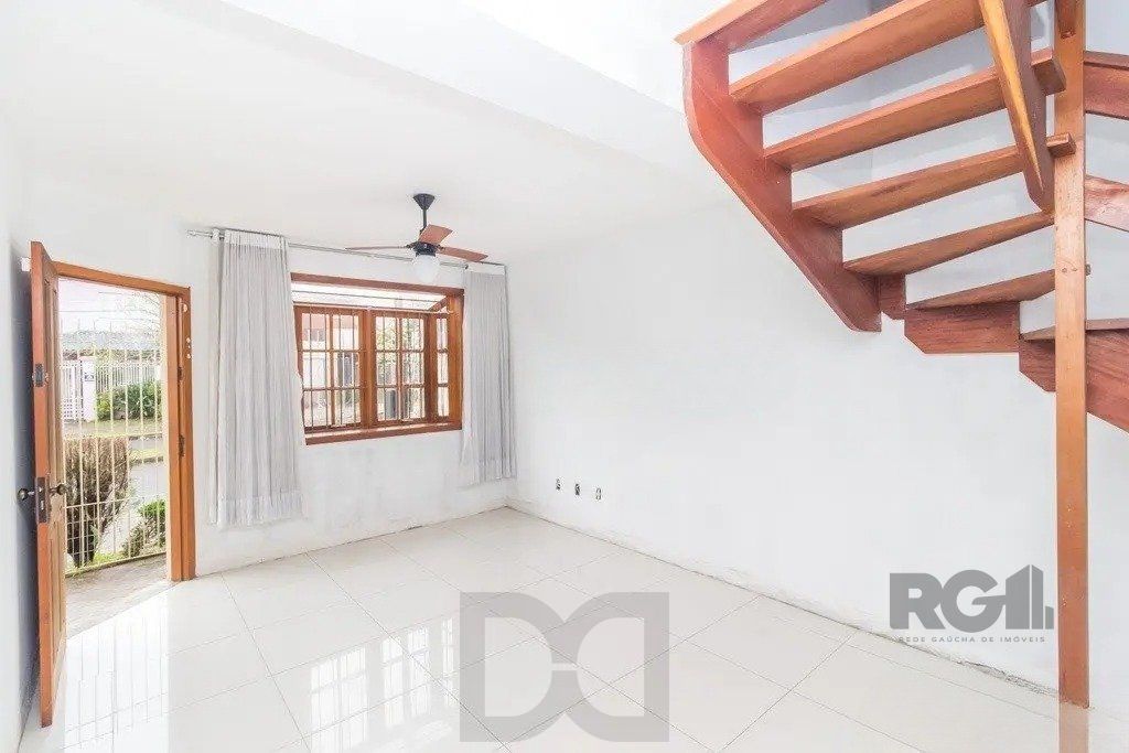 Casa com 3 dormitórios no bairro Jardim Itu — foto 3