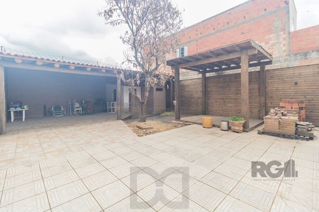 Casa com 240m², 3 dormitórios, 6 vagas no bairro Sarandi — foto 25