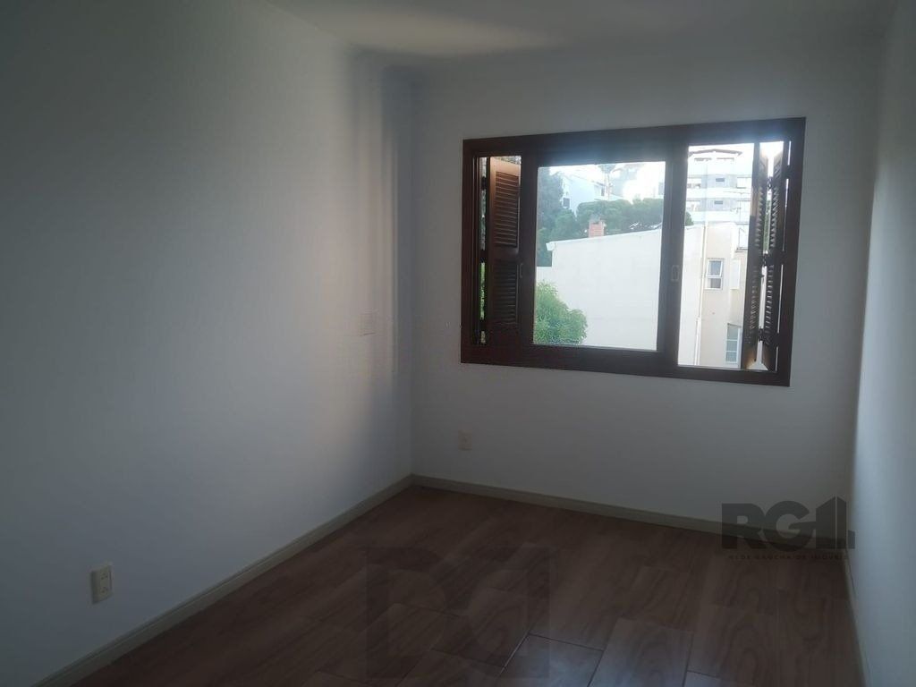 Excelente DUPLEX de 90m² com 2 dormitórios e 2 vagas. — foto 8