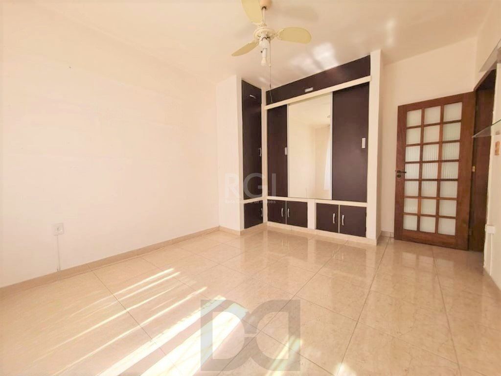 Apartamento de 3 dormitórios, Bairro Menino Deus — foto 14