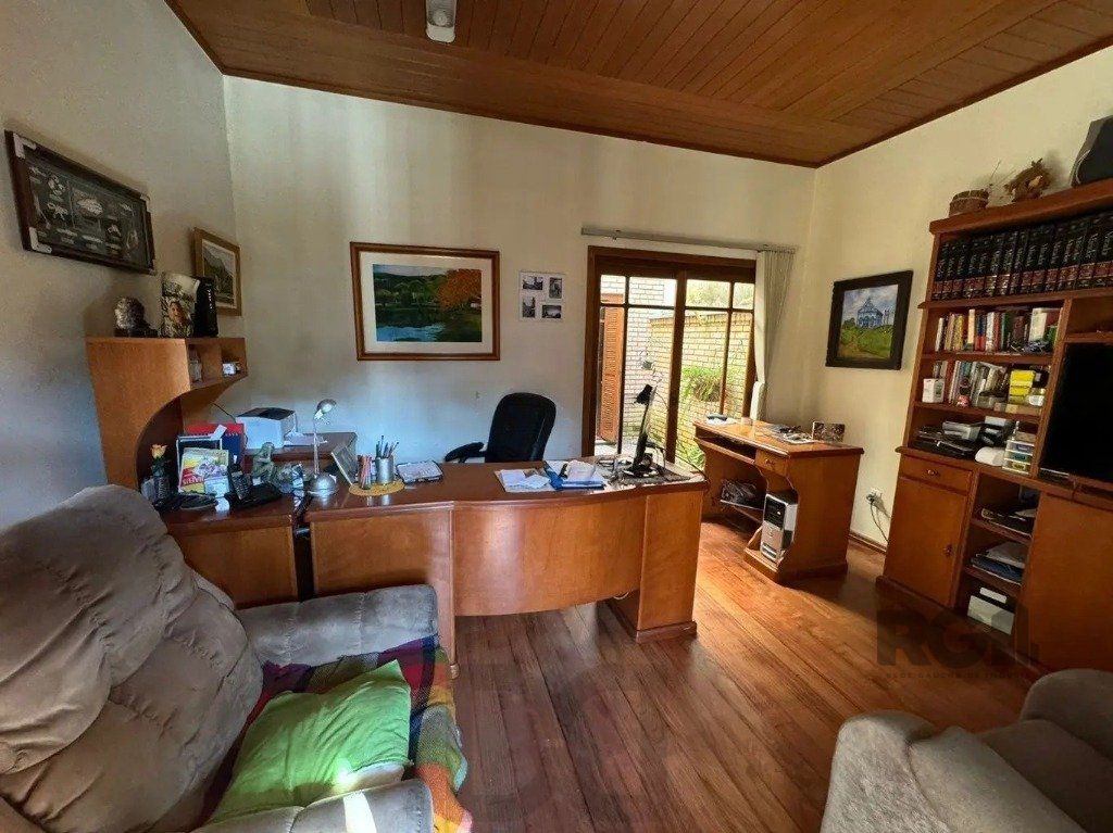 Casa com 4 dormitórios no bairro nonoai — foto 20