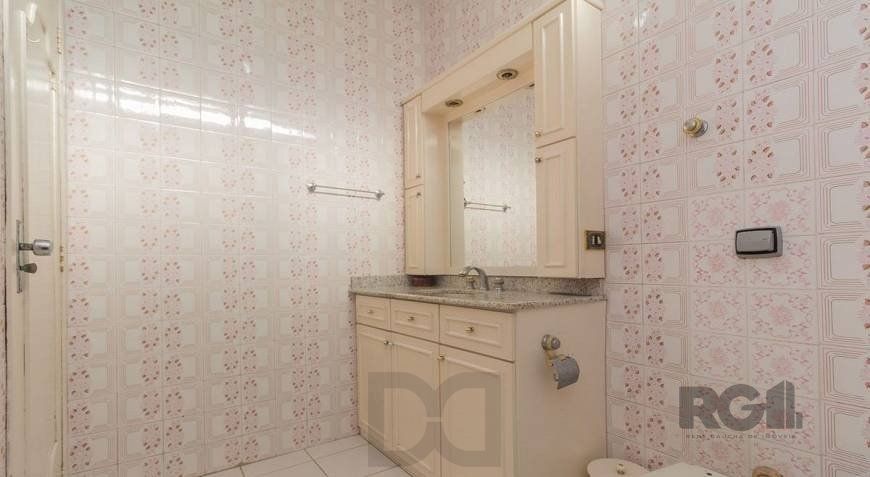 Casa 250m² - 5 dormitórios, 2 suítes e 4 vagas no bairro Santa Maria Goretti — foto 9