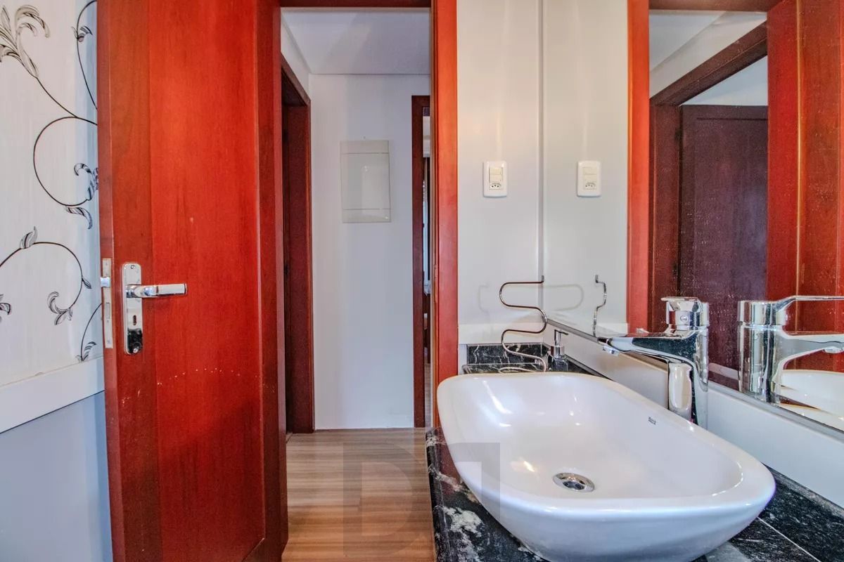 Casa à venda com 173m², 2 quartos e 3 vagas no bairro Vila Ipiranga- Porto Alegre/RS — foto 7