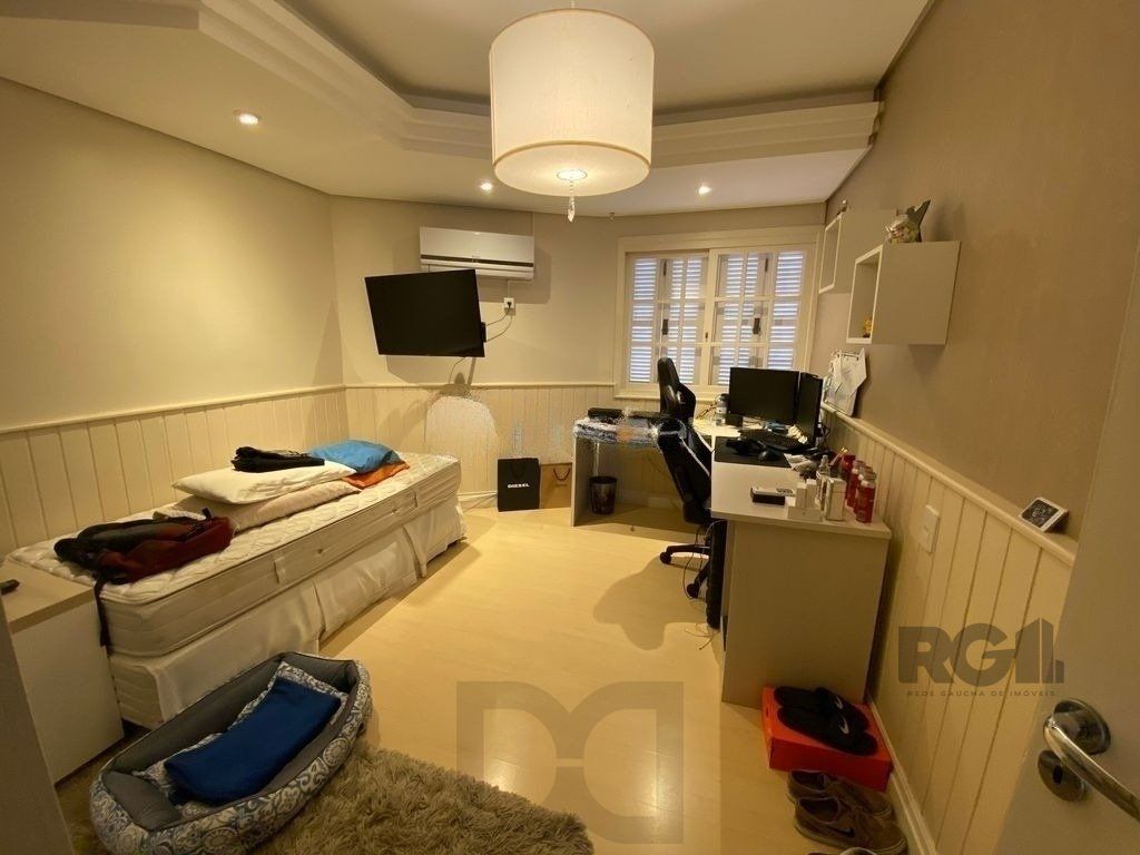 Casa de 5 dormitórios, bairro Jardim Floresta — foto 16