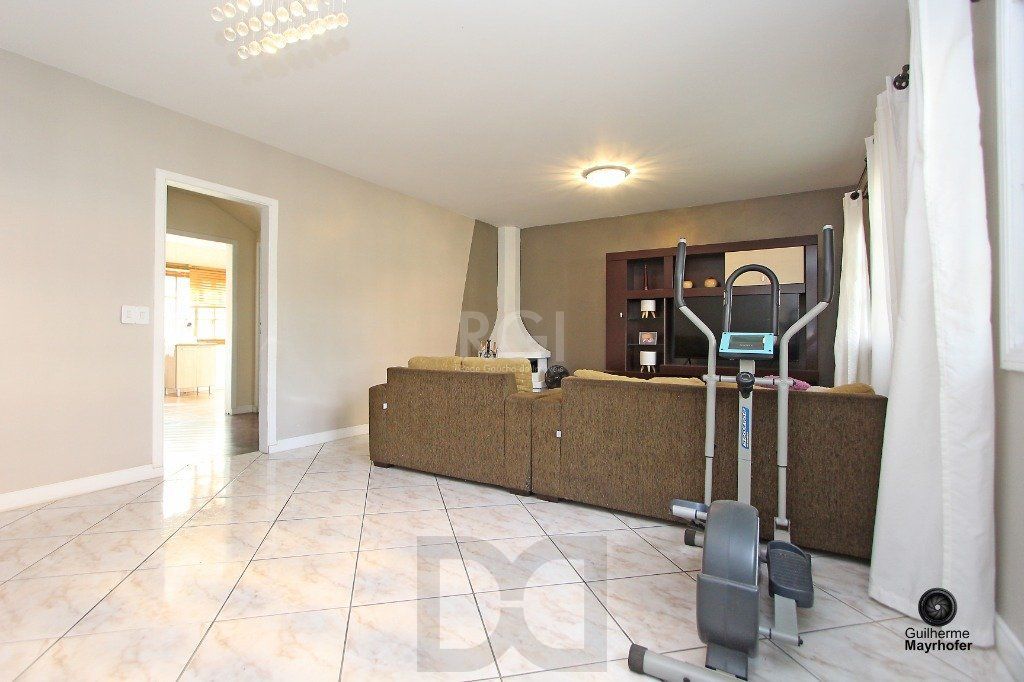 Casa para Venda - 400m², 5 dormitórios, sendo 1 suites, 3 vagas - Jardim Itu Sabará — foto 15