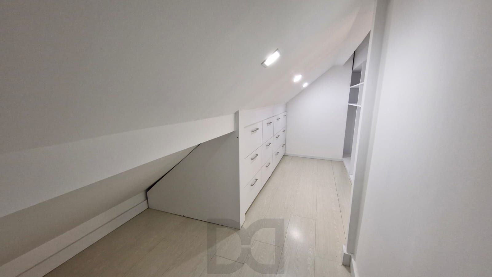 Casa em Condominio fechado, 5 dormitórios com infraestrutura completa — foto 9