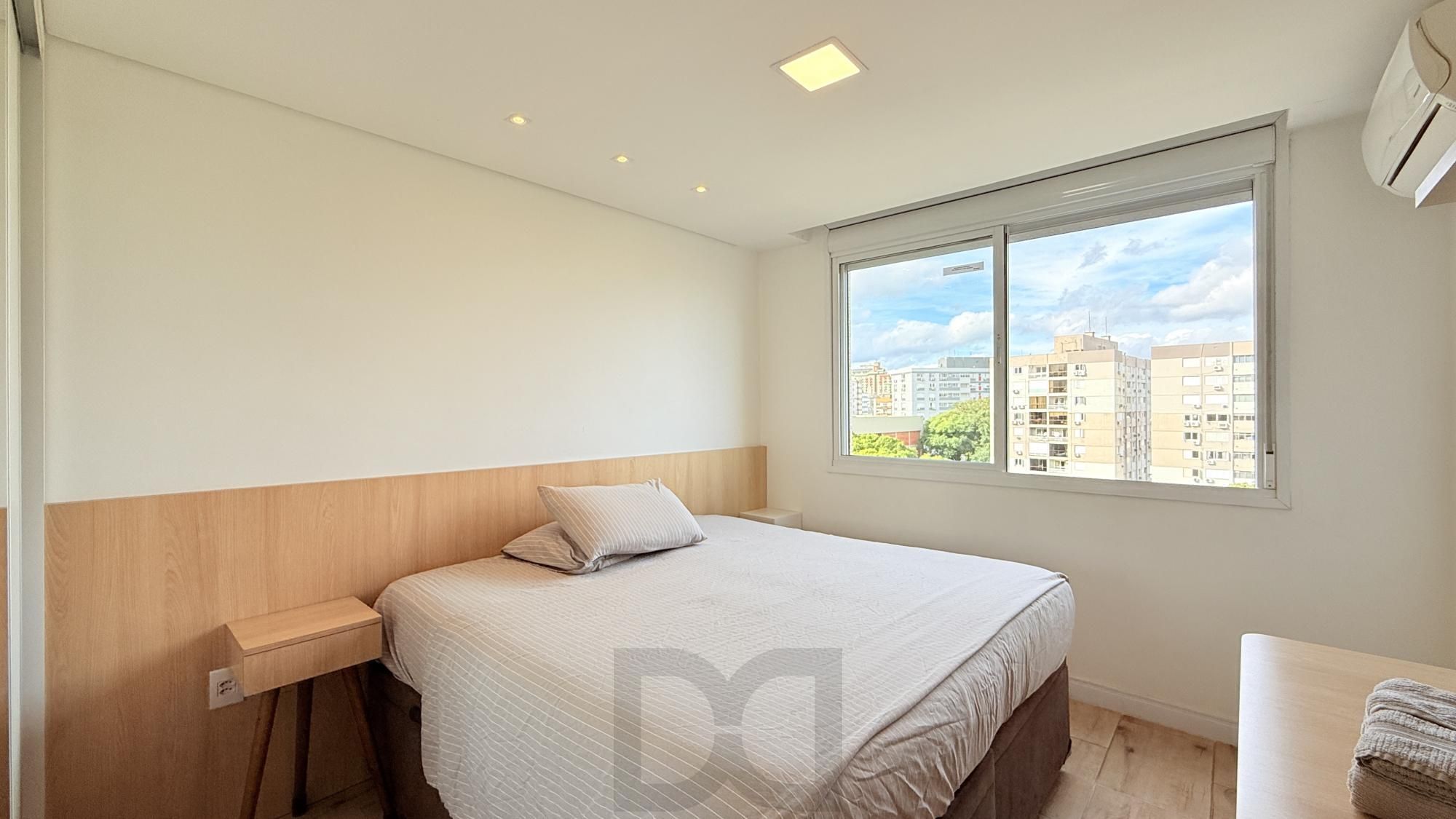 Apartamento de 2 dormitorios á venda no Bairro Centro Histórico. — foto 6