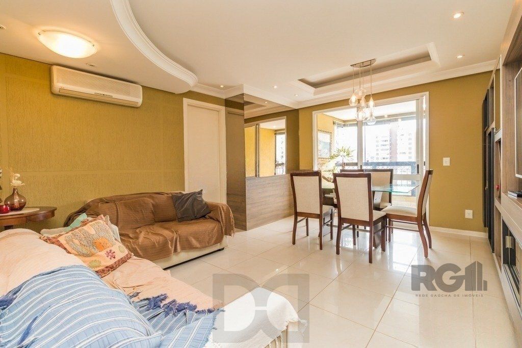 Apartamento 95m² - semi mobiliado, 3 dormitórios, 1 suíte e 2 vagas no bairro Passo da Areia — foto 3