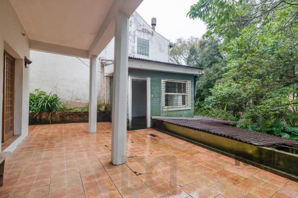 Casa para Venda - 160m², 3 dormitórios, sendo 1 suite, 2 vagas - Teresópolis — foto 18