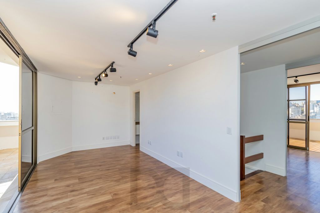 Sala / Conjunto Comercial à venda no Bairro Moinhos de Vento - Porto Alegre — foto 10