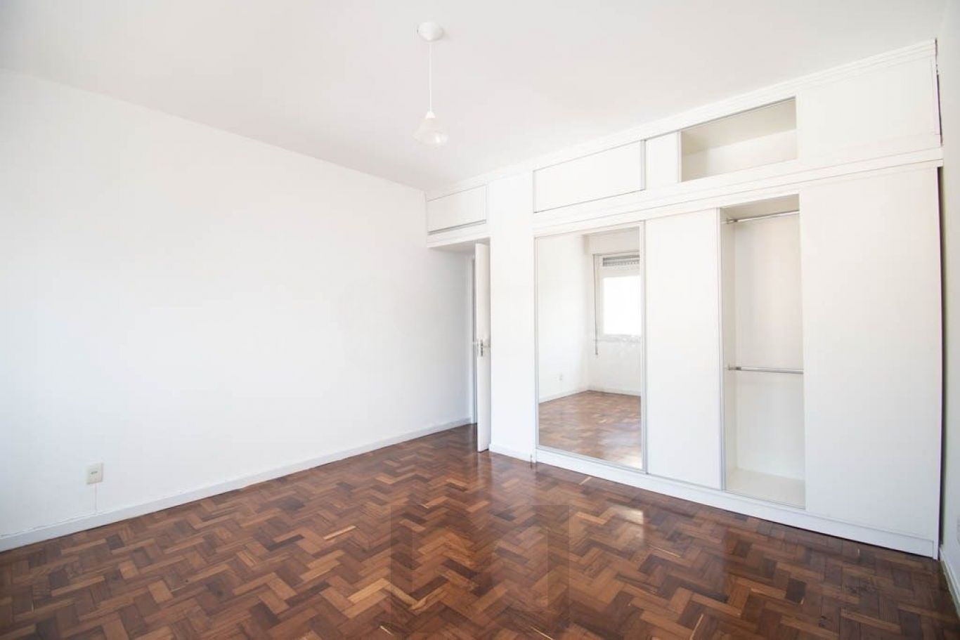 Apartamento de 3 dormitórios à venda no Bairro Centro Histórico, Porto Alegre. — foto 23