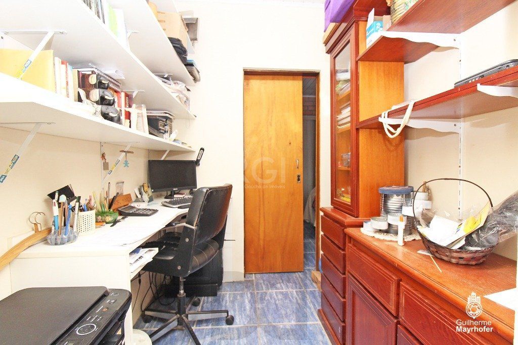 Casa para Venda - 220m², 2 dormitórios, sendo 2 suites, 3 vagas - Teresópolis — foto 12