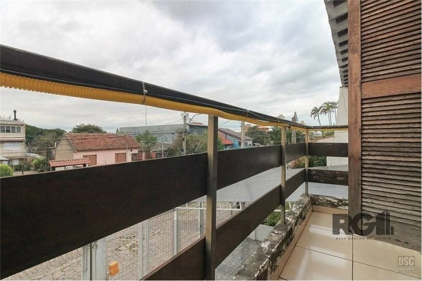 Casa de 285m² - 4 dormitórios, 4 vagas no bairro Bom Jesus — foto 14