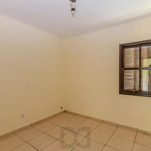 Casa à Venda na Rua da Gruta – 241,99m² – Próxima ao Hospital Divina Providência — foto 37