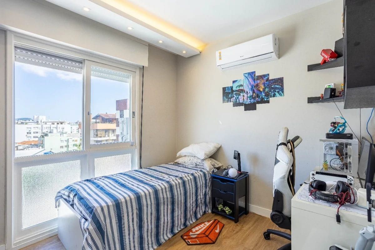 Apartamento de 3 dormitorios, à venda em Petrópolis, Porto Alegre. — foto 15