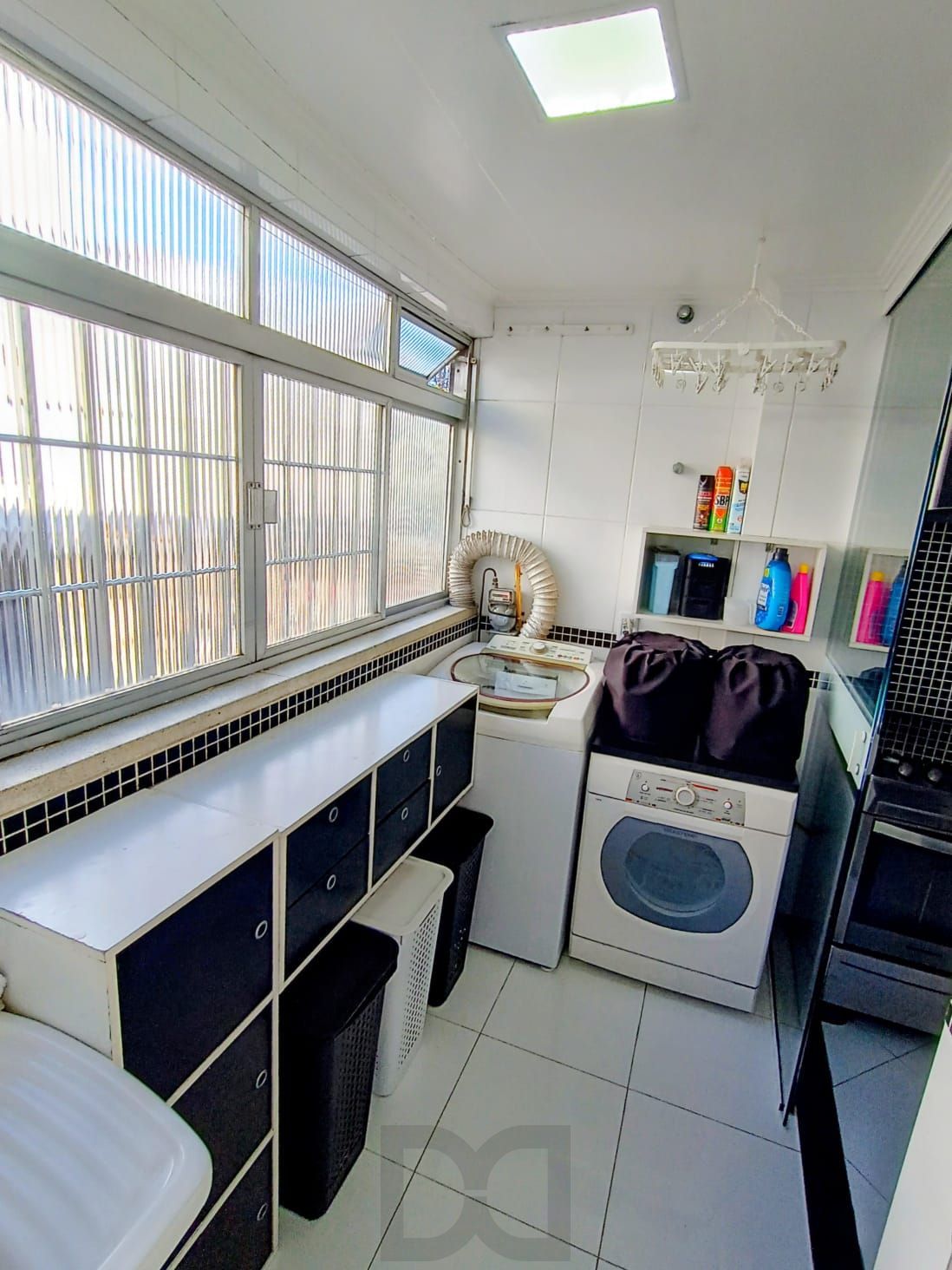 Apartamento com 2 quartos e 69m² à venda em Jardim Planalto, Porto Alegre. — foto 6