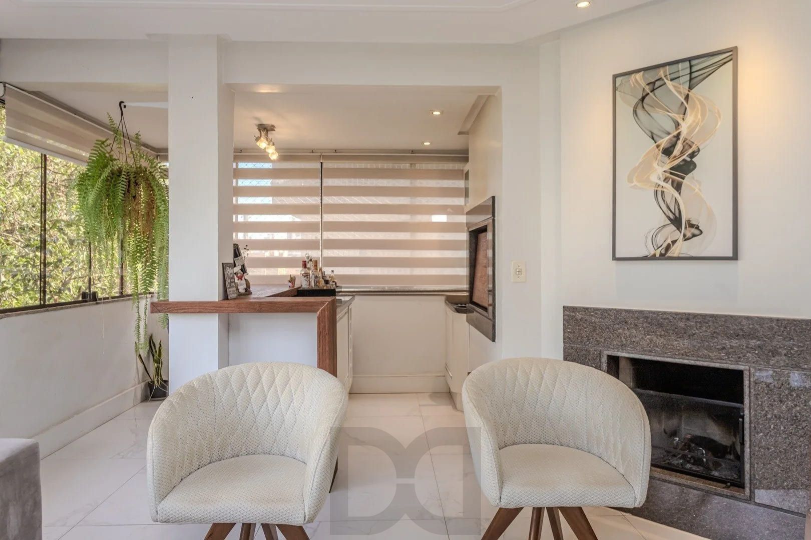 Apartamento de 3 dormitórios, no bairro Petrópolis em Porto Alegre — foto 4