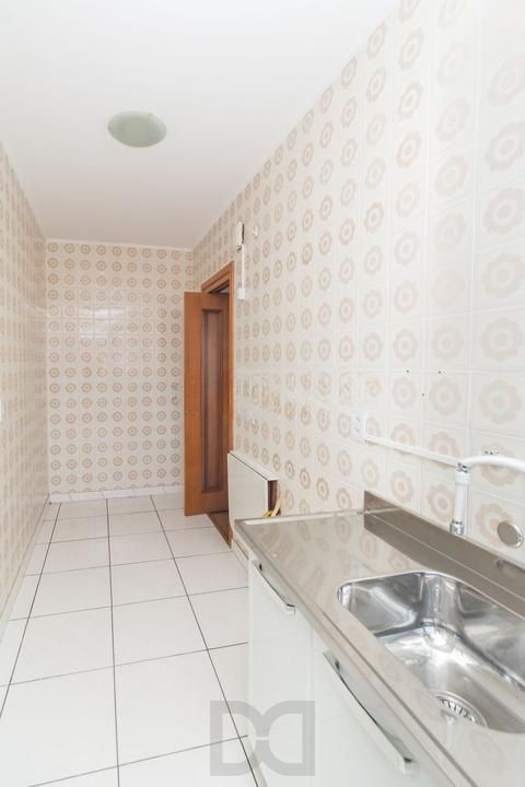 Apartamento de 2 dormitorios à venda no Bairro Vila Jardim - Porto Alegre — foto 13