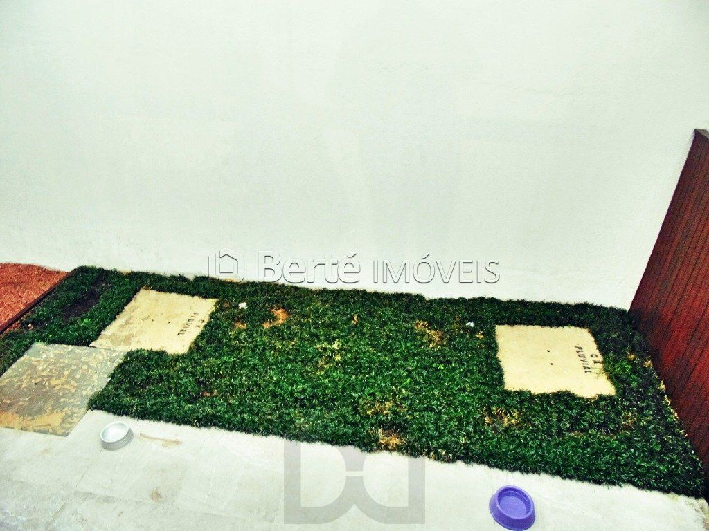 Apartamento garden espaçoso com 03 quartos e suite no Bairro cristal/ Porto Alegre. — foto 17