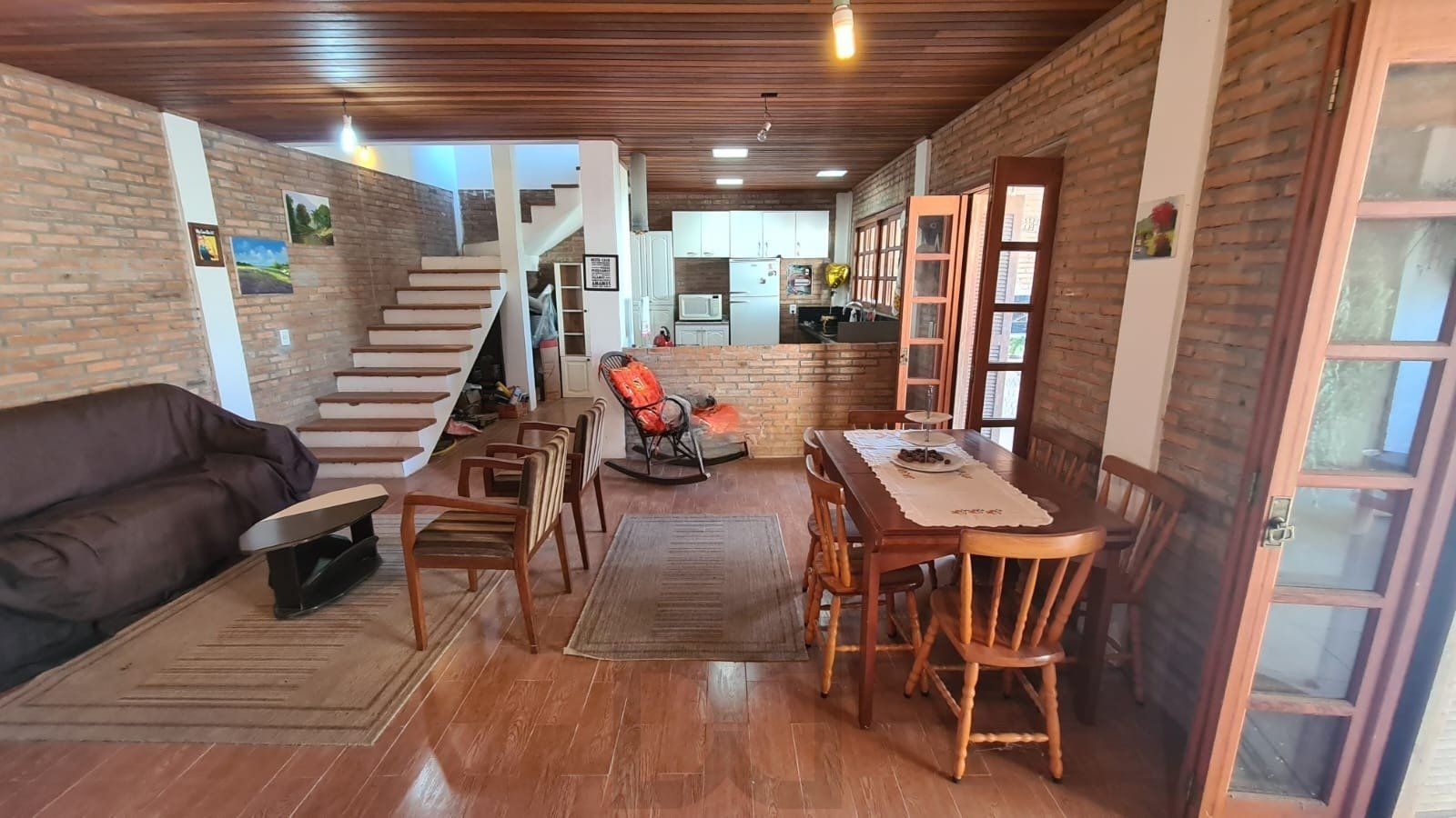 Casa com 4 dormitórios, 2 vagas e 300m² á venda — foto 22