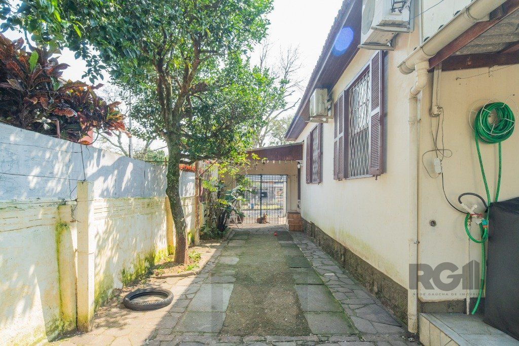 Casa de 2 Dormitório(s) Bairro Nonoai - Porto Alegre — foto 35