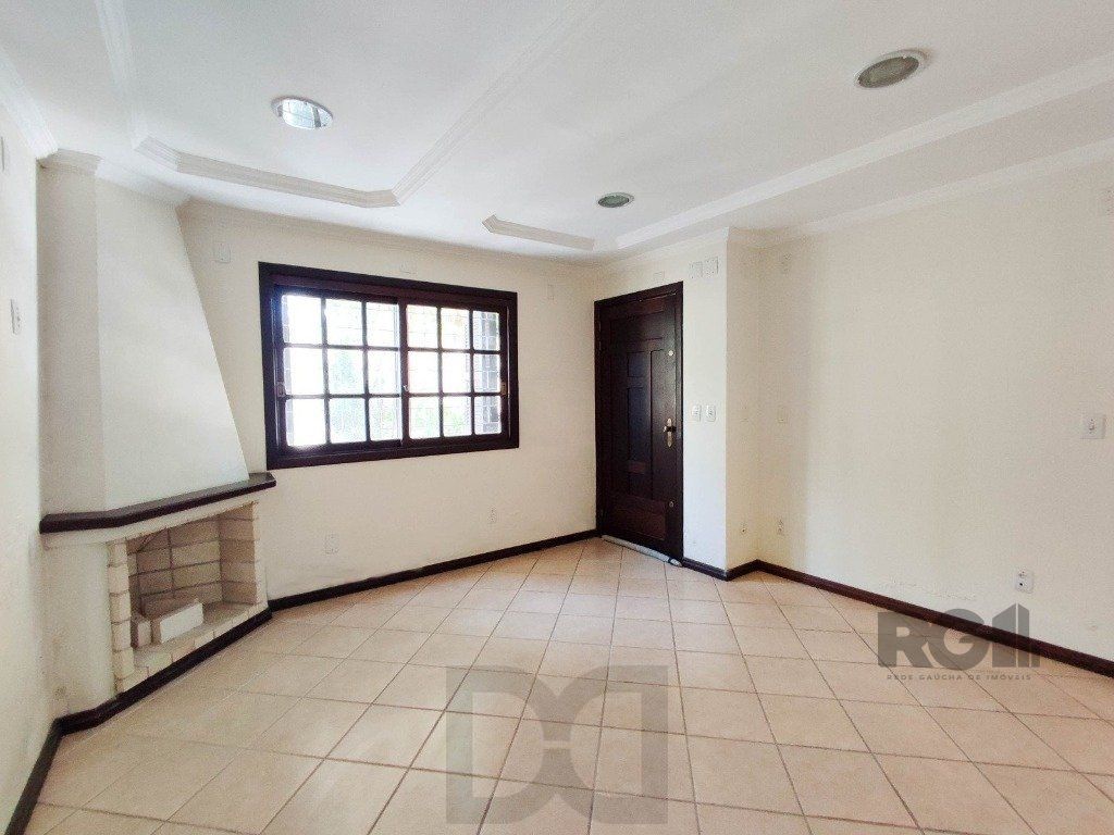 Excelente casa de 230m² com 4 dormitórios e 3 vagas. — foto 4
