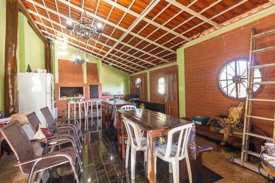 Casa 4 Dormitórios, piscina, bairro Teresópolis — foto 28