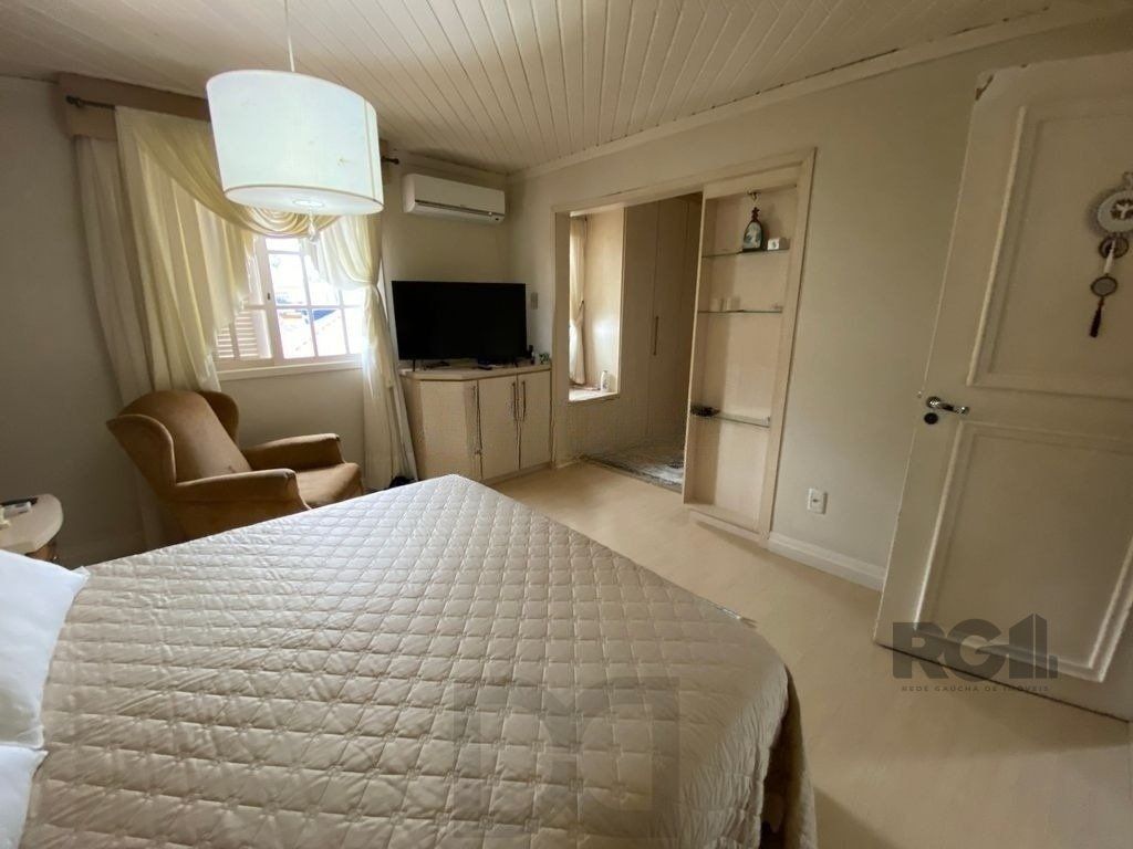 Casa de 5 dormitórios, bairro Jardim Floresta — foto 18