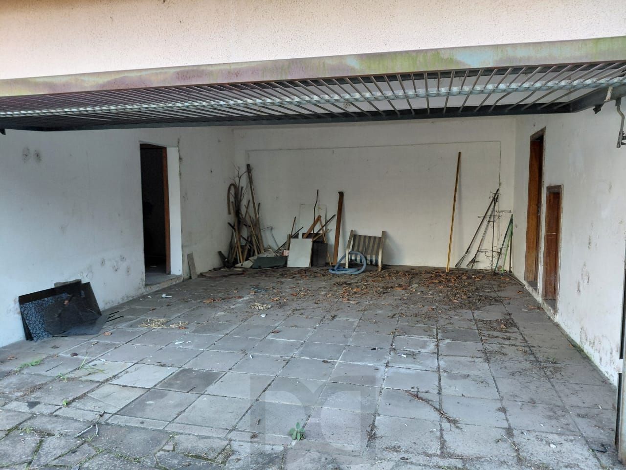 Ampla casa com pátio Bairro Teresópolis — foto 32