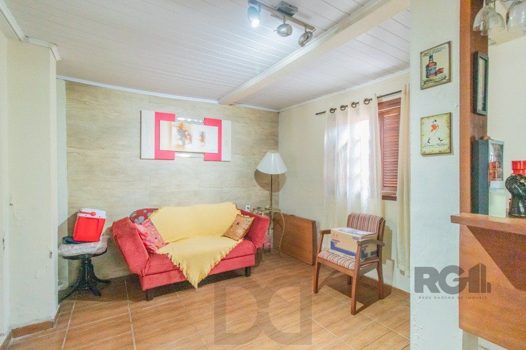 Casa com 3 dormitórios e 3 vagas no bairro Santa Tereza — foto 6