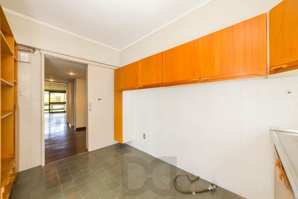 Apartamento de 3 dormitórios à venda no Bairro Auxiliadora, Porto Alegre. — foto 17