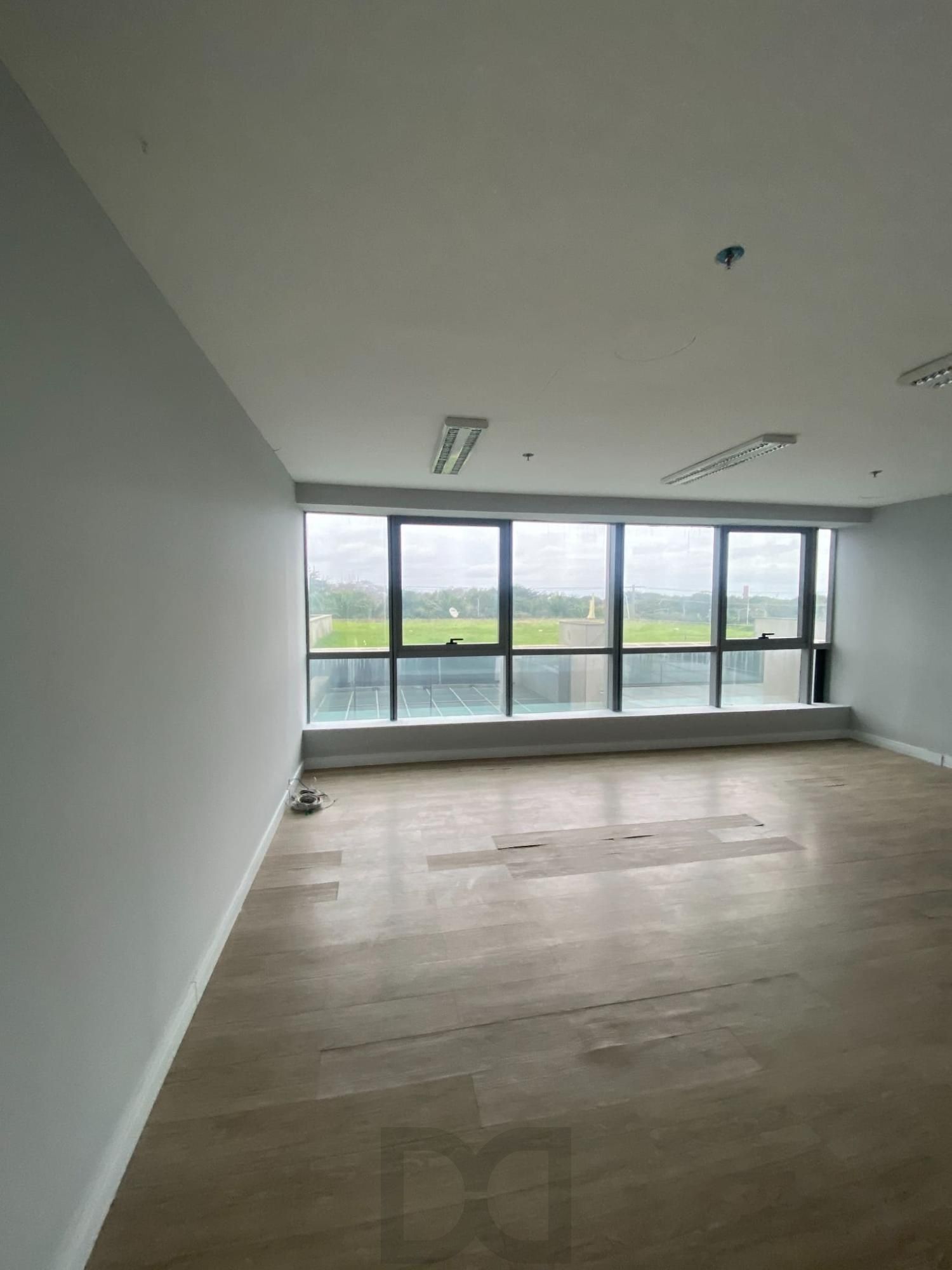 Sala Comercial no Bairro Praia de Belas - Porto Alegre — foto 13