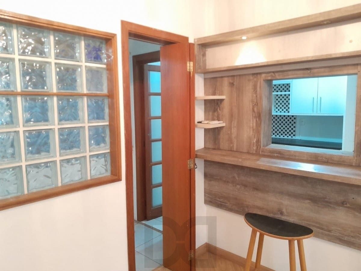 Apartamento de 2 dormitorios á venda no Bairro Cristal - Porto Alegre — foto 5