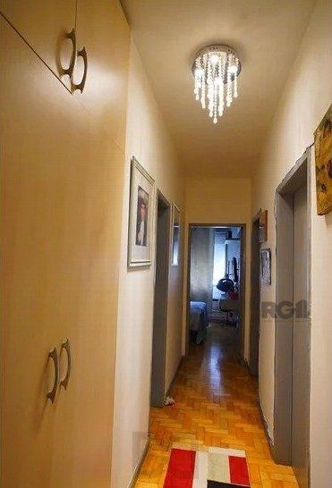 Apartamento 91m² - 3 dormitórios e 2 vagas no bairro Petrópolis — foto 8