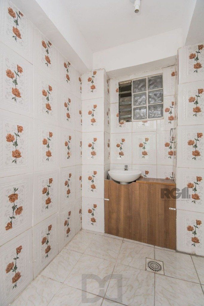 Casa com 5 dormitórios no bairro Jardim Sabará — foto 35