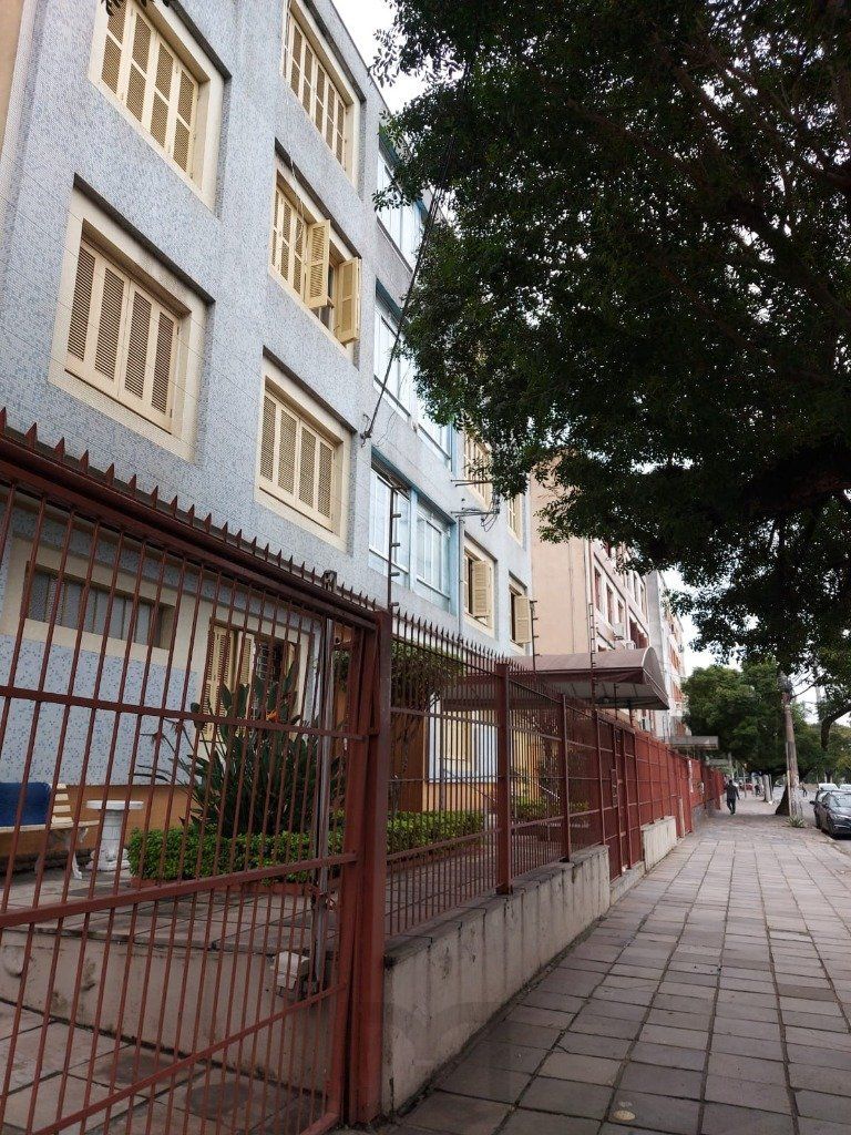 Apartamento 2 dormitórios, próximo da UFRGS, PUC, Ernesto Dorneles e trasporte público. — foto 25