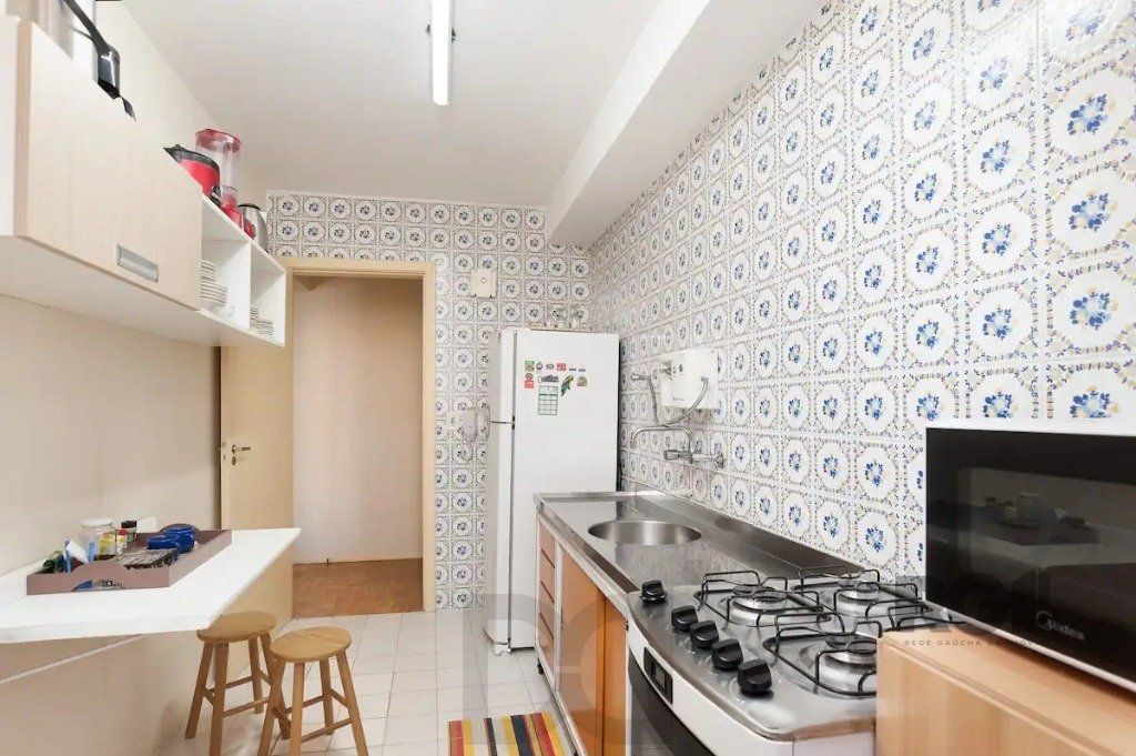 Apartamento de 2 dormitórios no bairro Menino Deus — foto 13