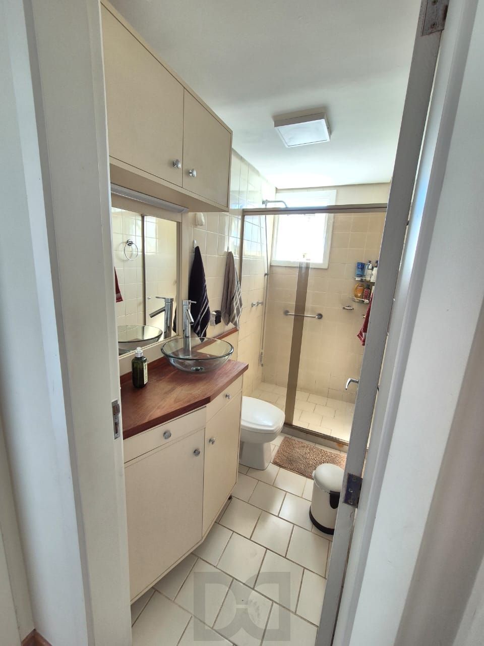 Apartamento 2 dormitórios, churrasqueira e 1 vaga no bairro Teresópolis em Porto Alegre — foto 8