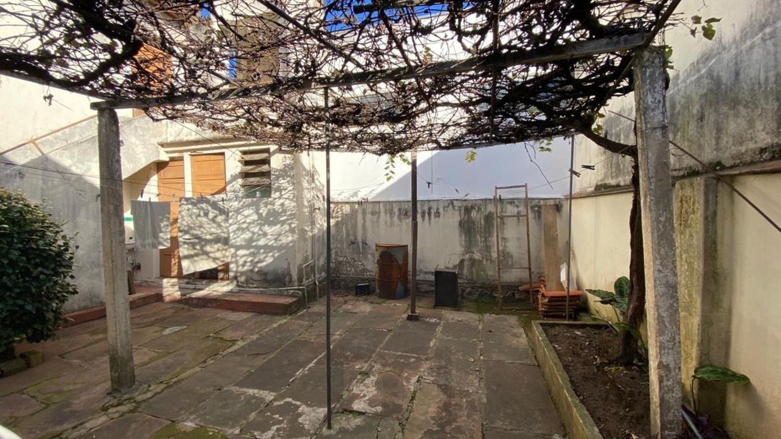 Terreno com casa no bairro Azenha- Porto Alegre/RS. — foto 15