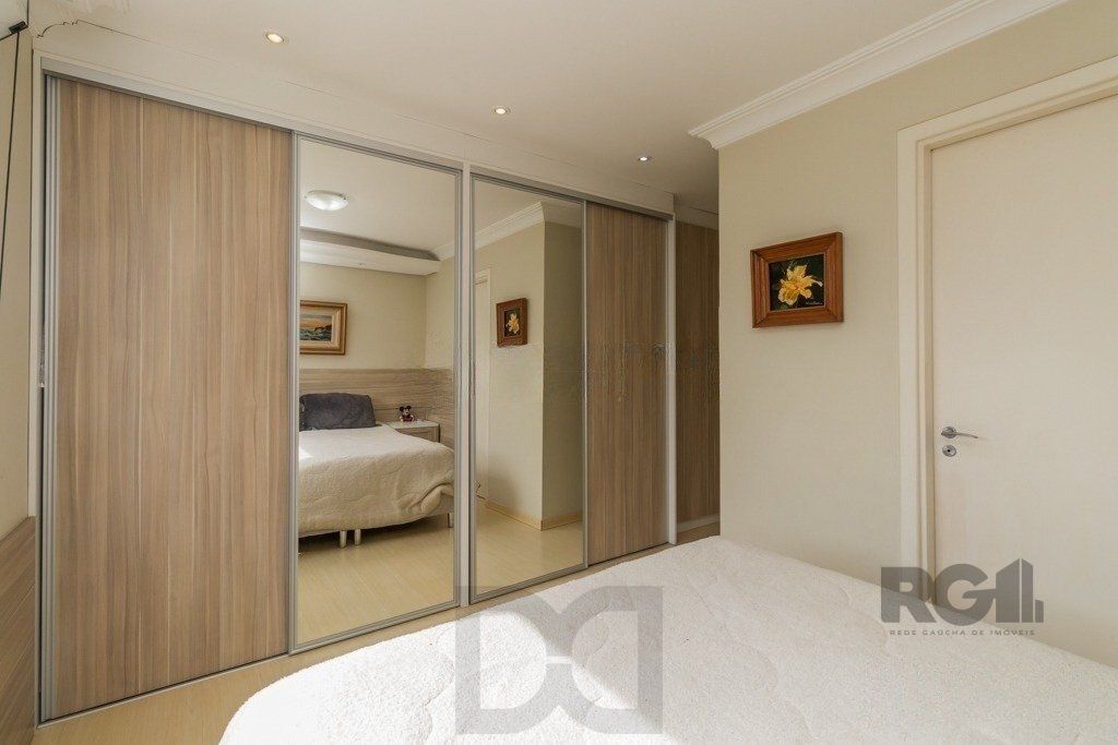 Apartamento 95m² - semi mobiliado, 3 dormitórios, 1 suíte e 2 vagas no bairro Passo da Areia — foto 12