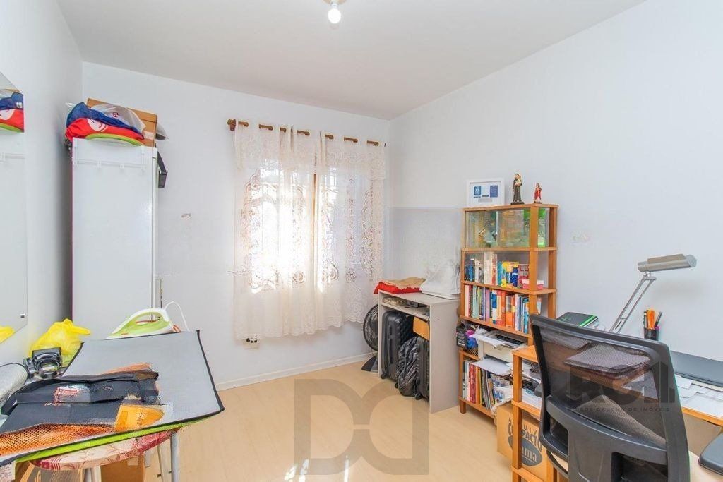 Casa de 4 dormitórios no bairro Cavalhada — foto 9