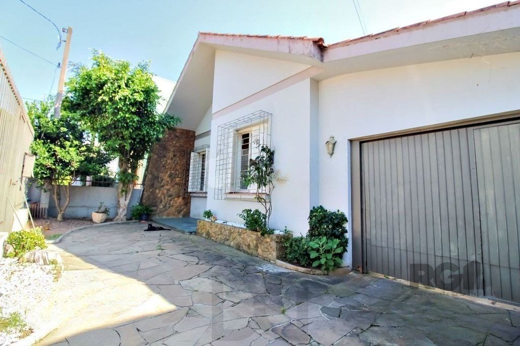 Casa 4 Dormitórios Bairro Gloria. — foto 1