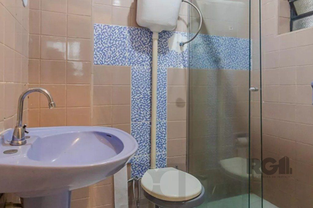 Casa para Venda - 160m², 3 dormitórios, sendo 1 suite, 2 vagas - Teresópolis — foto 15